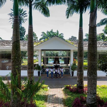 Hotel Zaracay Santo Domingo de los Colorados Exterior foto