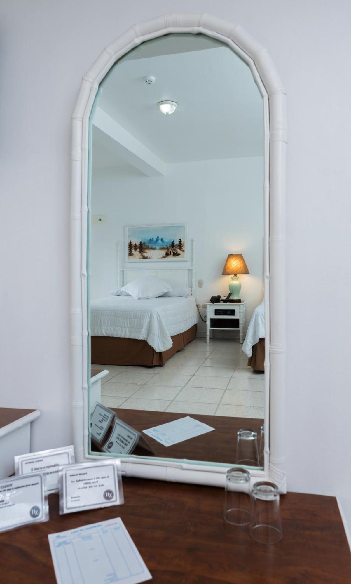 Hotel Zaracay Santo Domingo de los Colorados Habitación foto
